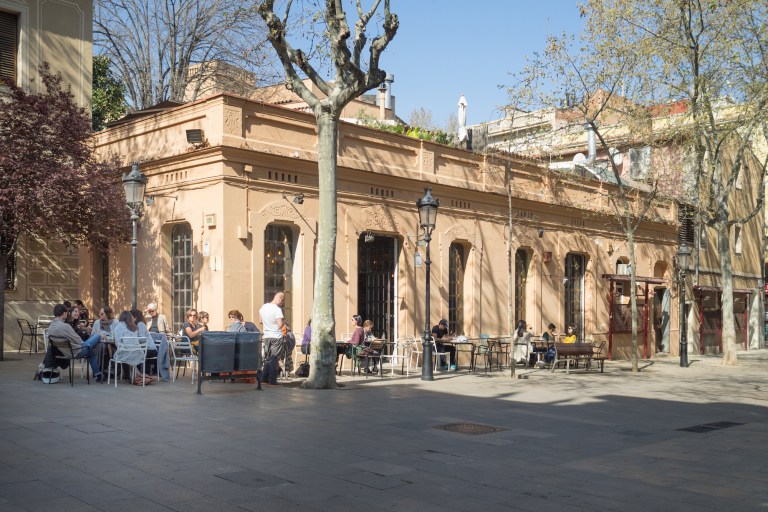  /></figure>
<p>In February, Airbnb committed to promoting responsible home sharing and working with cities to find solutions to local concerns. Since then, we have already removed more than 1,000 listings that could affect long-term housing availability, as part of our ‘<a href=