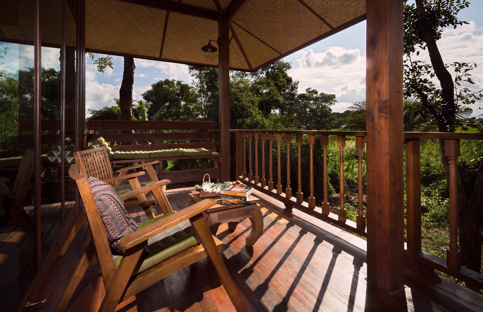 Chiang Rai_Stunning Wooden Stilted House